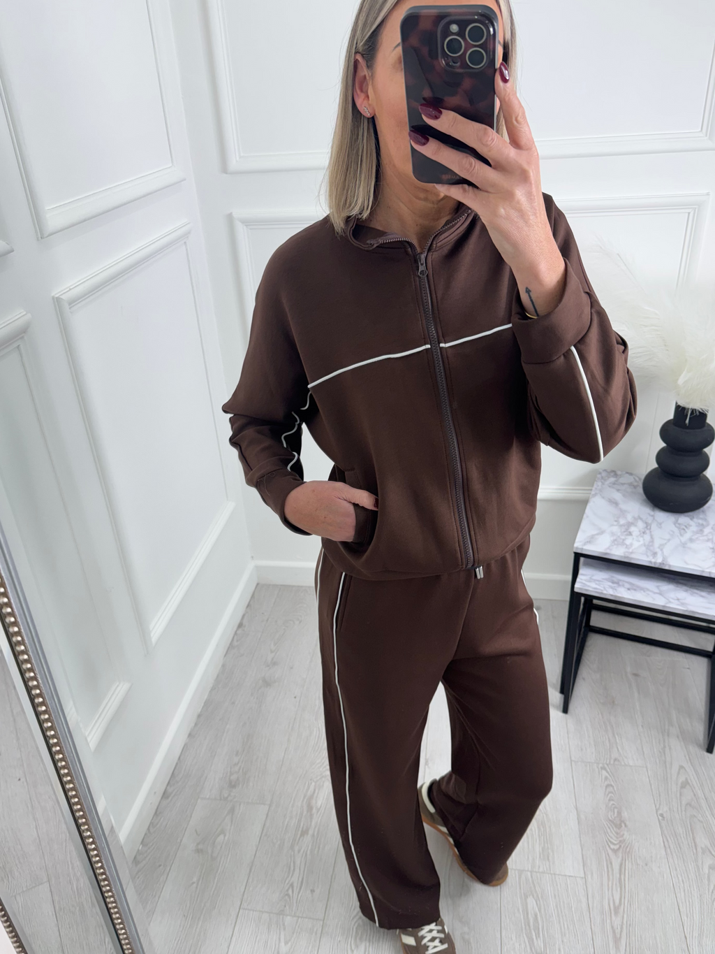 Brown Piping Detail Tracksuit