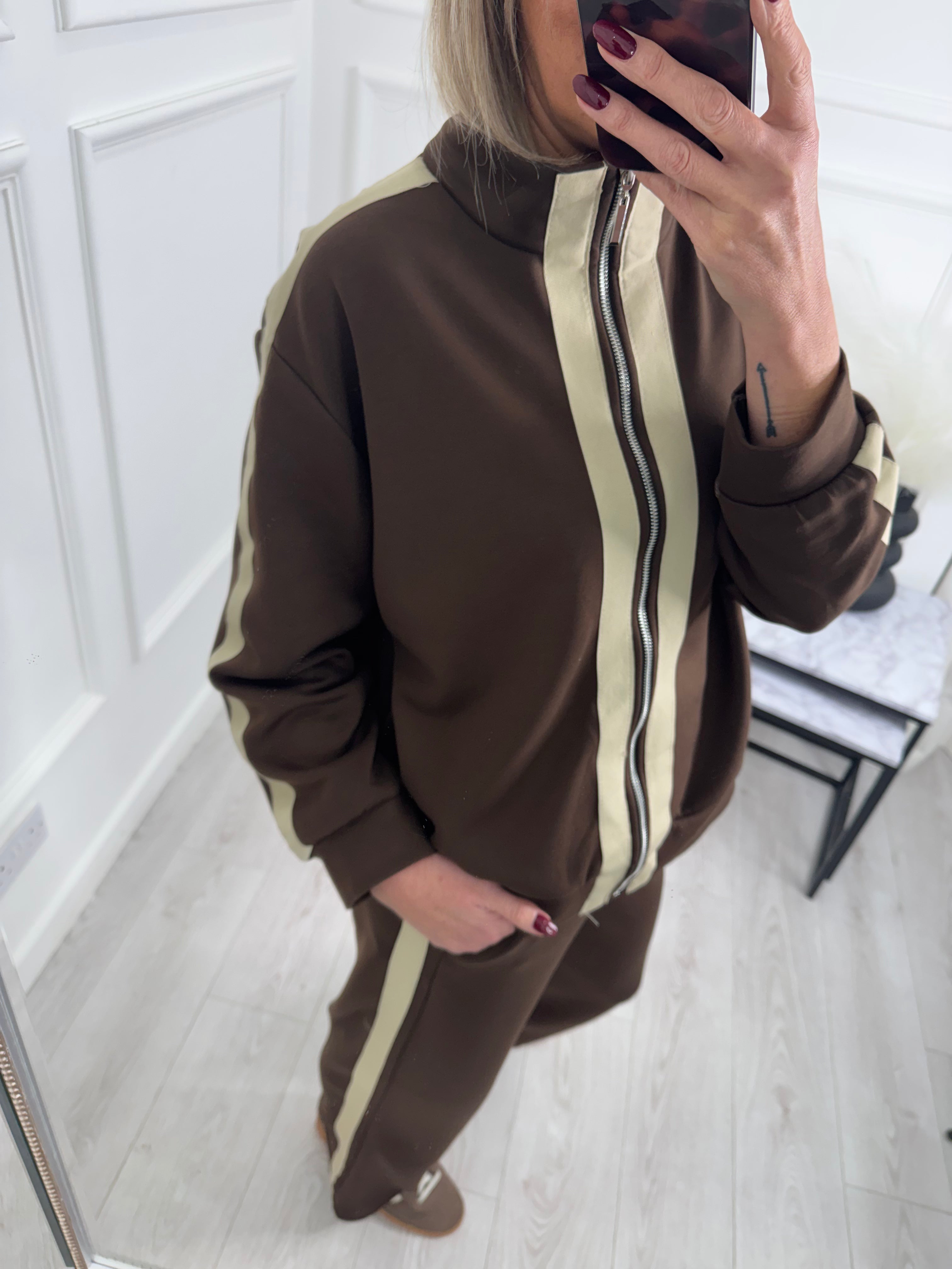 Brown Contrast Stripe Tracksuit Set
